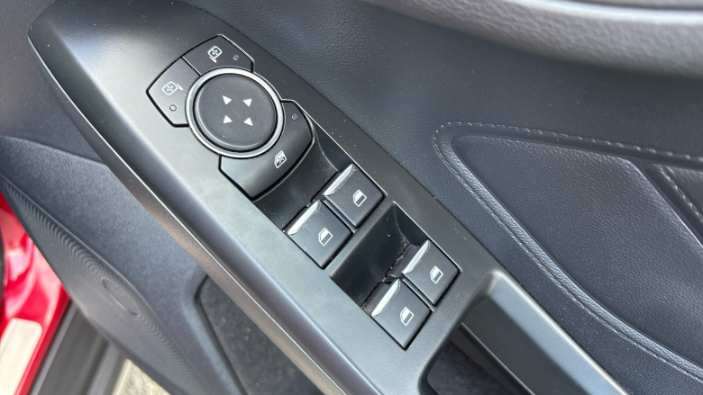 Ford Focus 1.0 EcoBoost 125 Active 5dr Petrol Hatchback